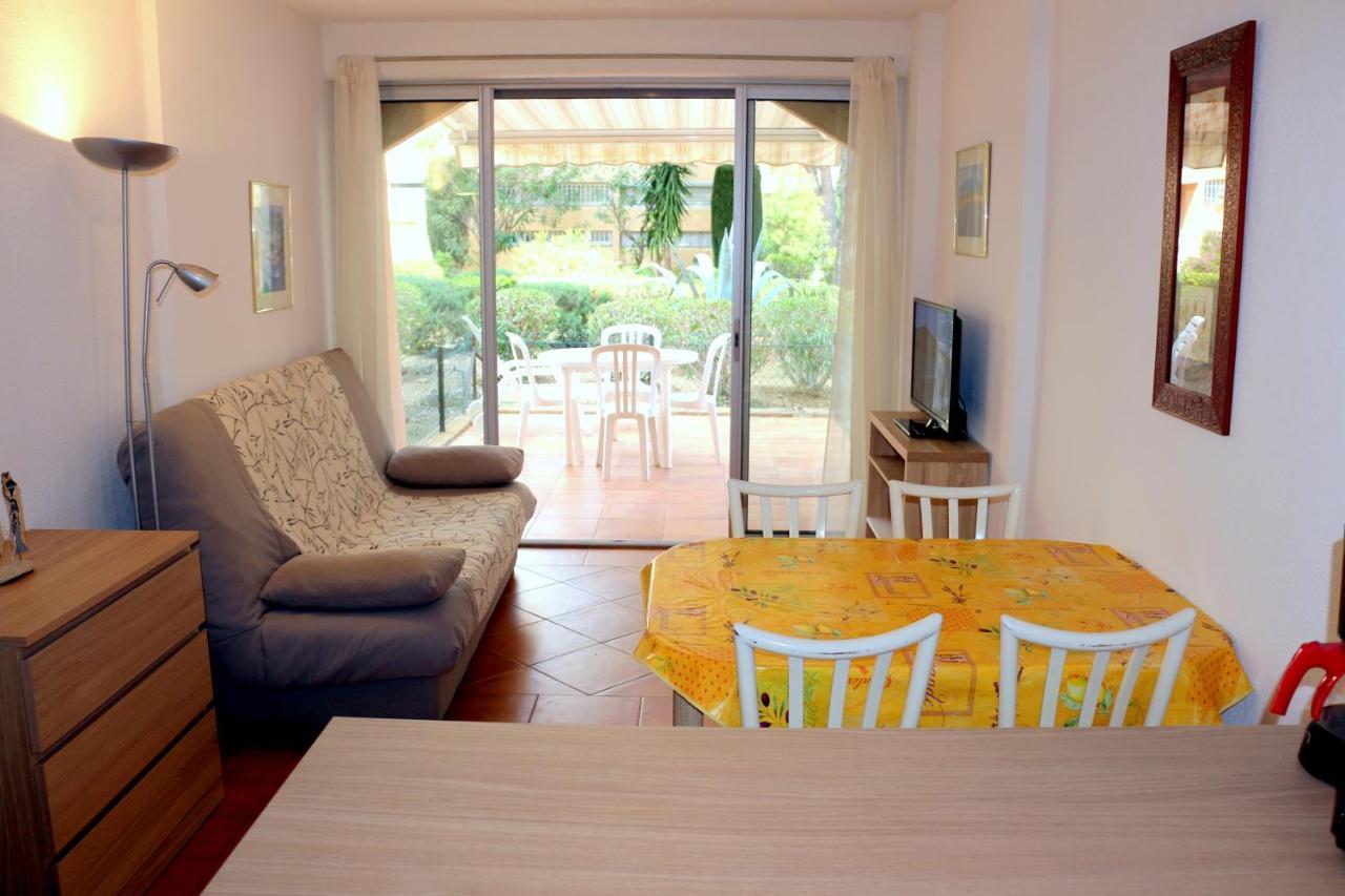 T2 Terrasse, Bormes Les Mimosas La Faviere, 5 Pers, 5 Mn A Pieds Des Plages Et Commerces Exteriér fotografie